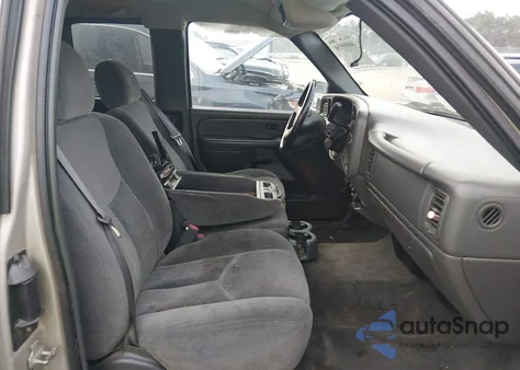 2005 Chevrolet Silverado 1500 Ls z USA, uszkodzony, nr VIN 1GCEC19Z75Z256918